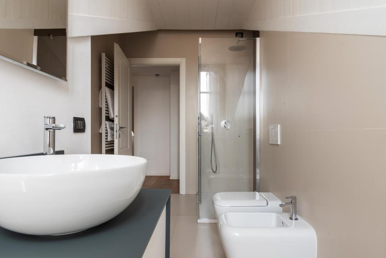 Easyhomes - Brera Luxury Suites Milánó Kültér fotó